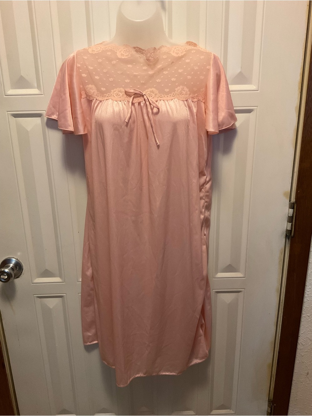 VINTAGE NYLON PINK LACE NIGHTGOWN